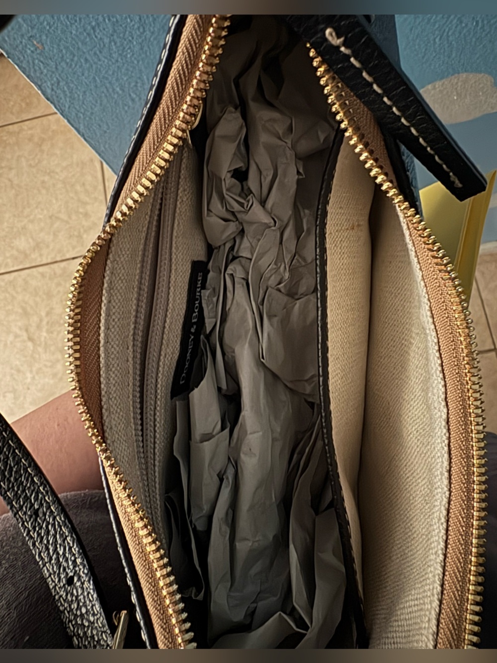 NWT - Dooney & Bourke Lucca Leather Hobo Bag - Picture 15 of 16